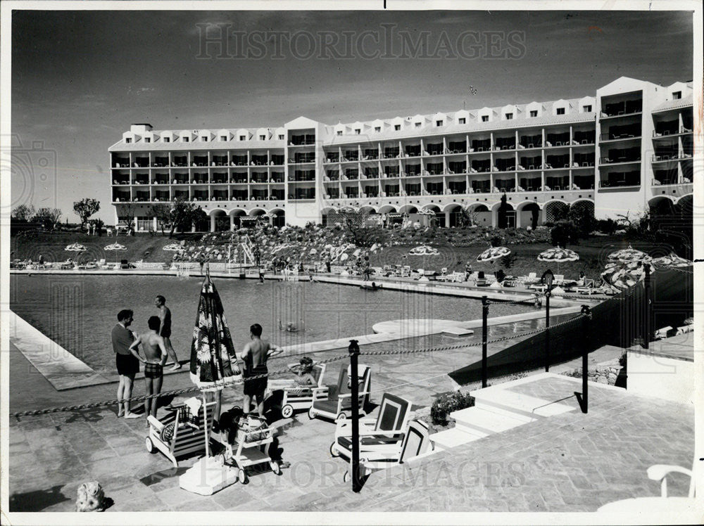 1975 Press Photo Penina Golf Hotel, Portugal - Historic Images