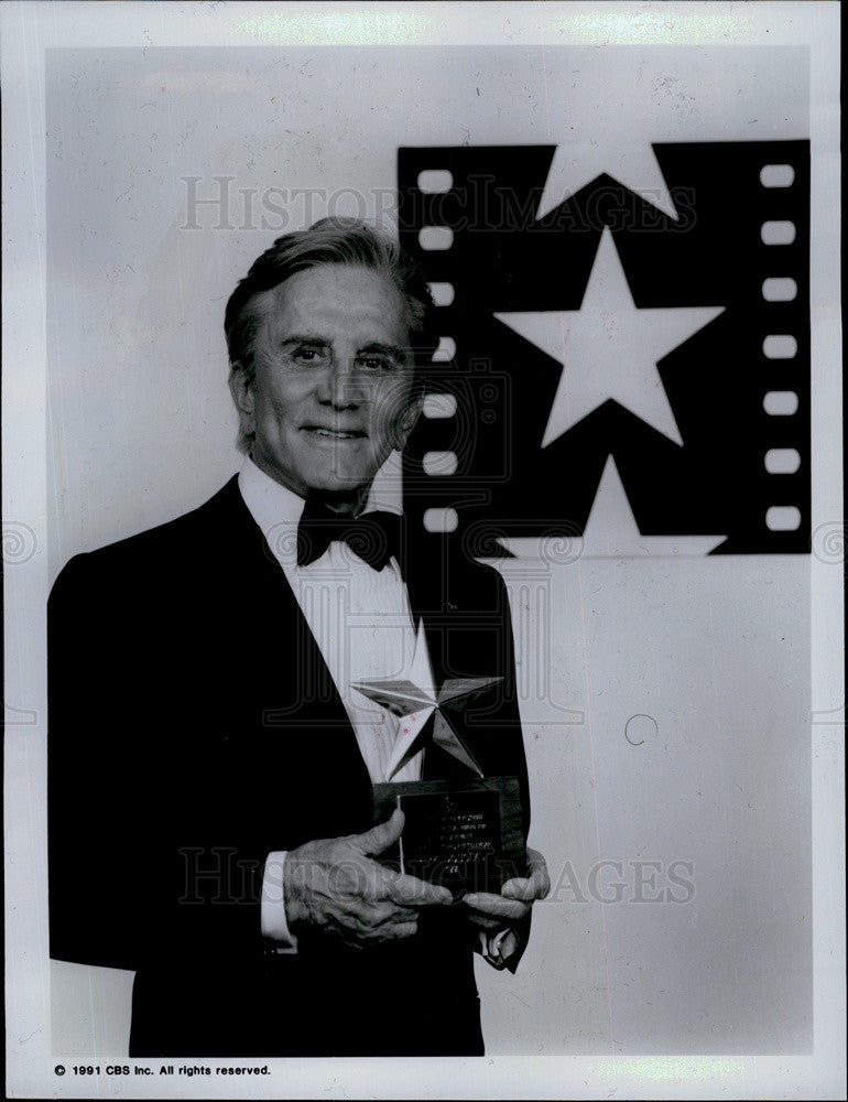 1991 Press Photo Actor Kirk Douglas was honored by the AFI. - Historic Images