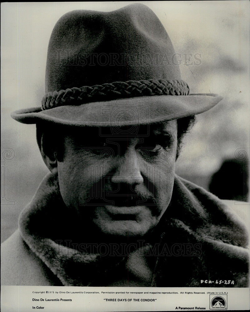 1976 Press Photo Actor Cliff Robertson in the Film Three Days of the Condor - Historic Images