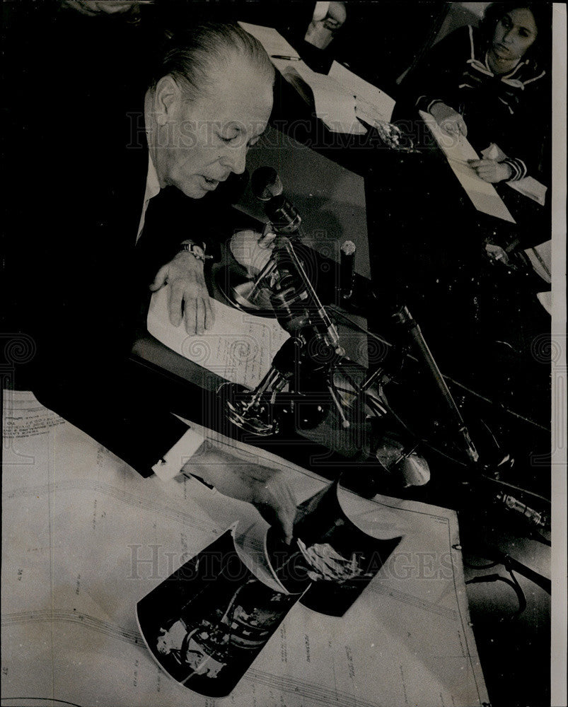 1966 Press Photo CTA chairman George L. Dement trip mechanism fatal L derail - Historic Images