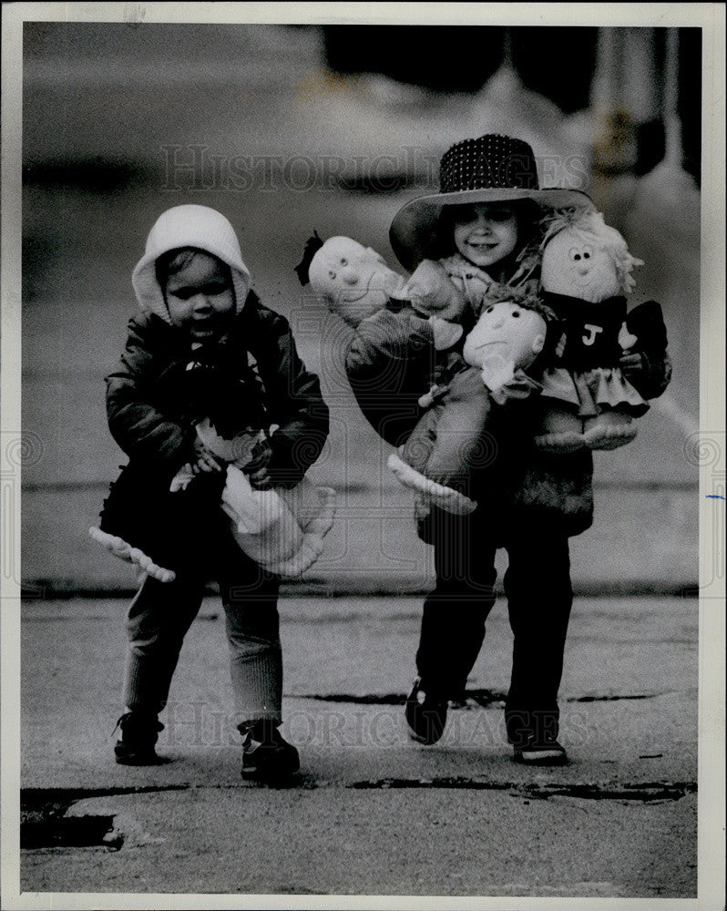 1983 Press Photo Jenny Oberth/Danna Oberth/Dolls - Historic Images