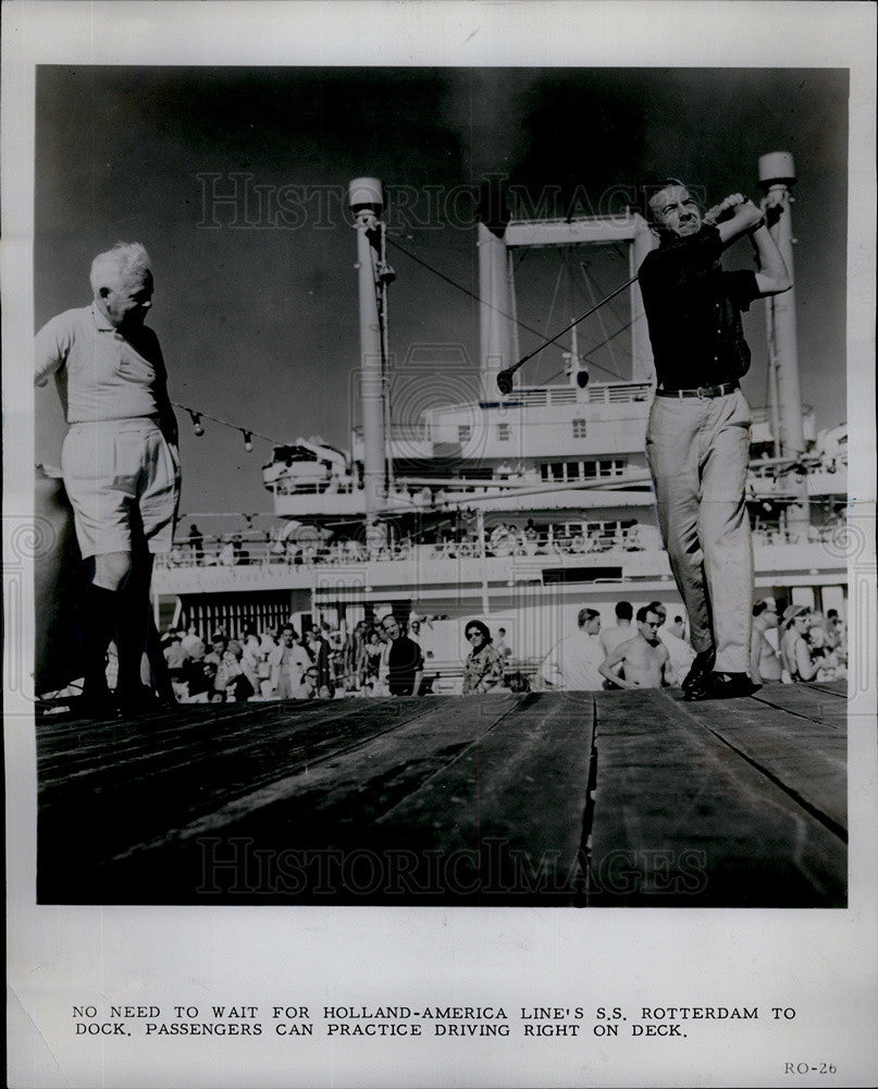 1966 Press Photo Cruise Passengers Aboard SS Rotterdam - Historic Images