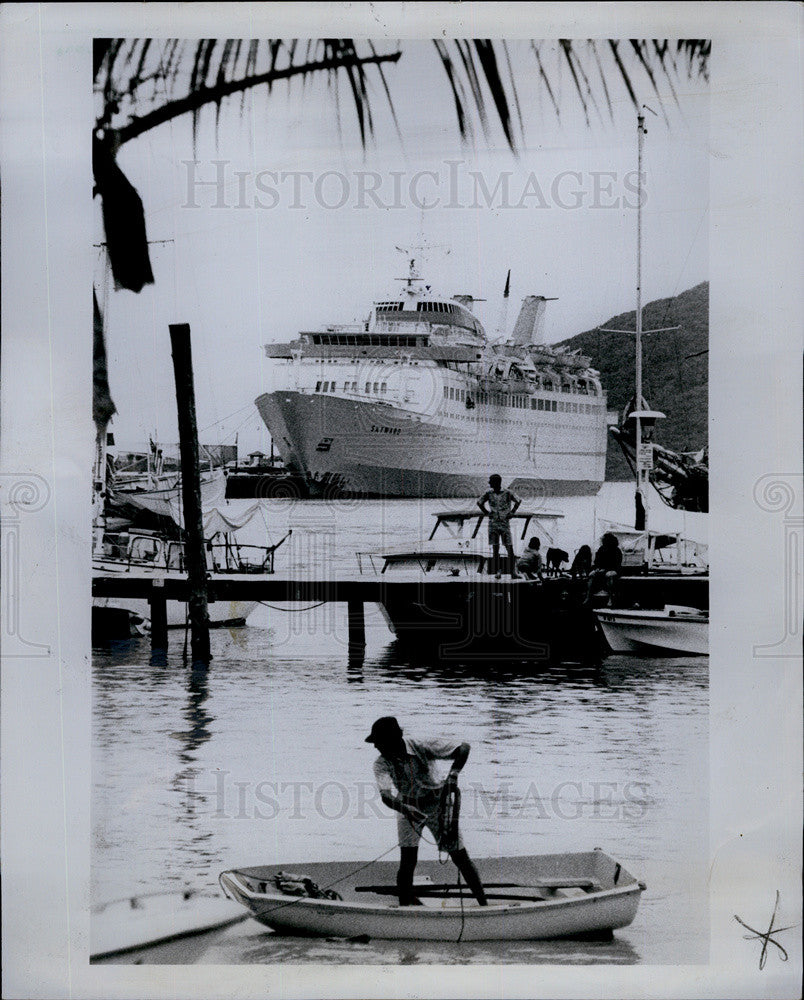 1970 Press Photo Cruise Ship Skyward Docked Charlotte Amalie St. Thomas Virgin - Historic Images