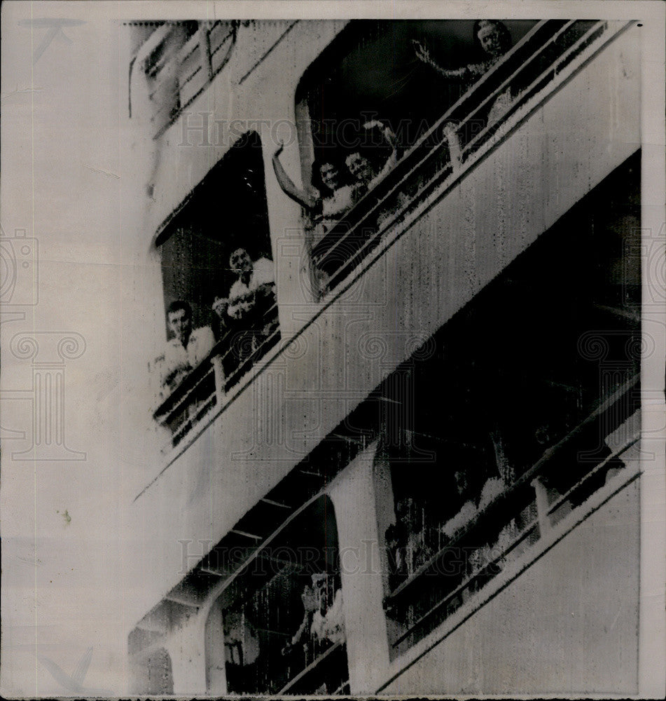 1961 Press Photo Hijacked Santa Maria Passengers Portuguese Ocean Liner Ship - Historic Images