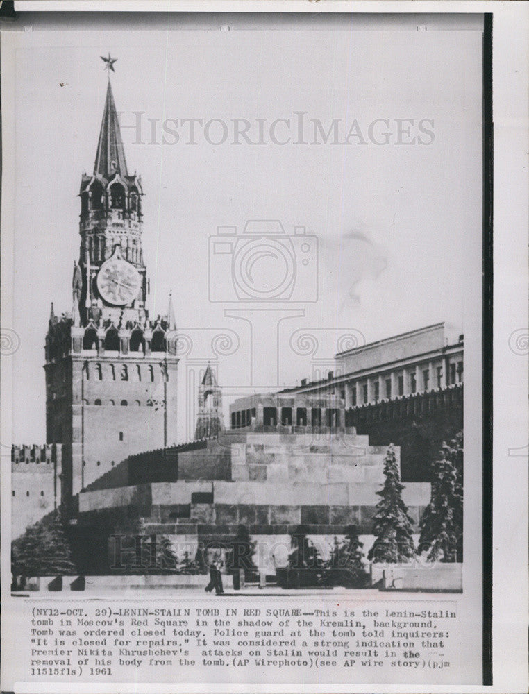 1961 Press Photo Lenin-Stalin Tomb Downtown Moscow Red Square &amp; Kremlin Soviet - Historic Images