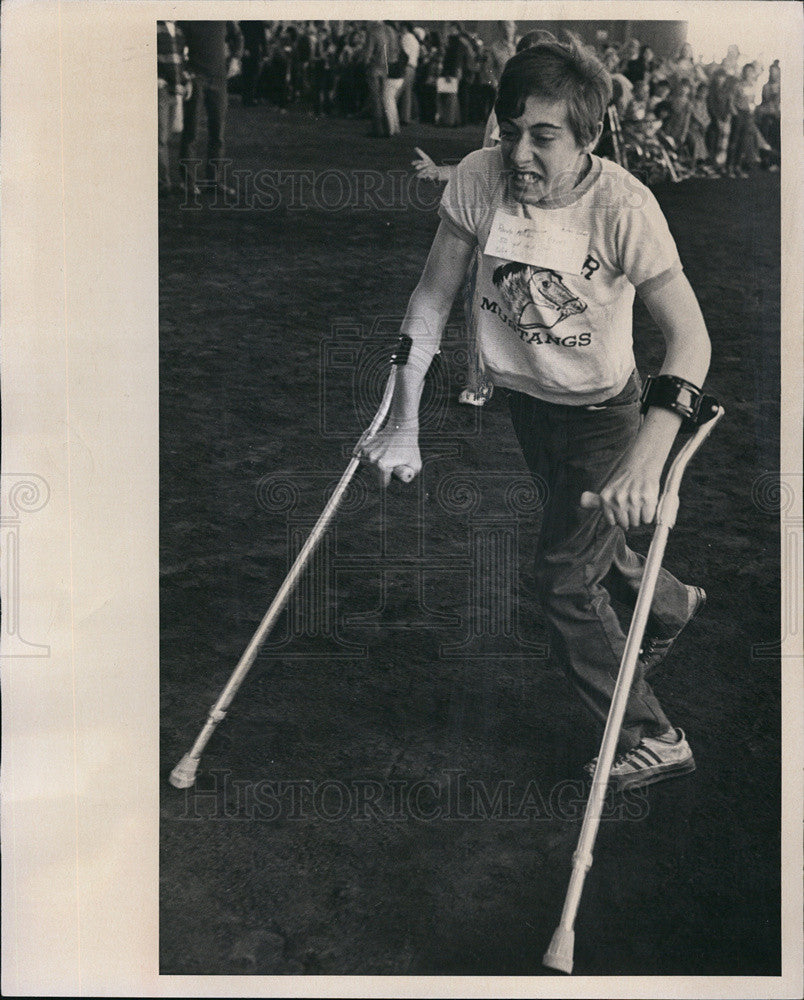 1973 Press Photo Kids compete in the special Olympics - Historic Images