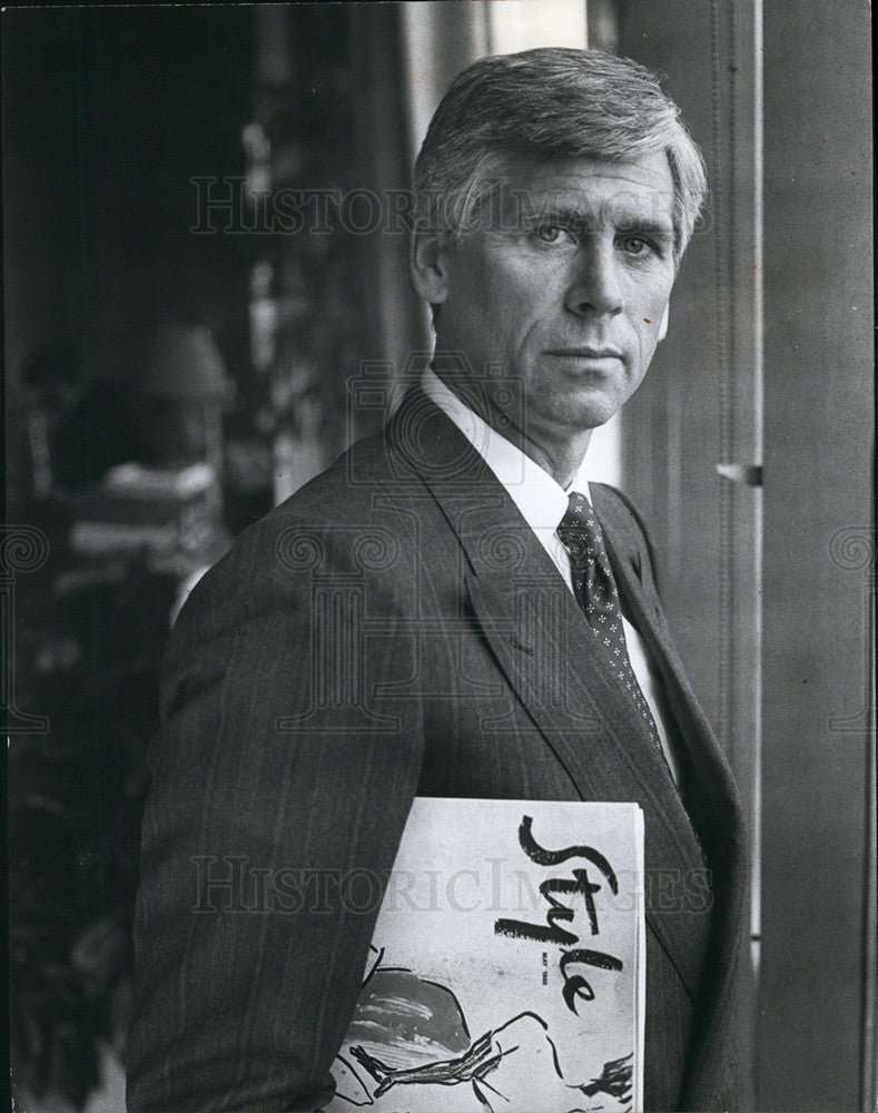 1987 Press Photo Barry Bostwick stars in I&#39;ll Take Manhattan - Historic Images