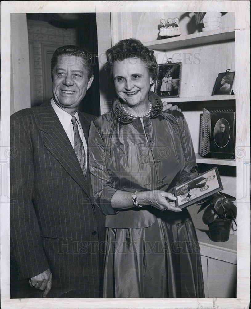 1957 Press Photo Veteran Performers both the Calders, King and Ethel - Historic Images