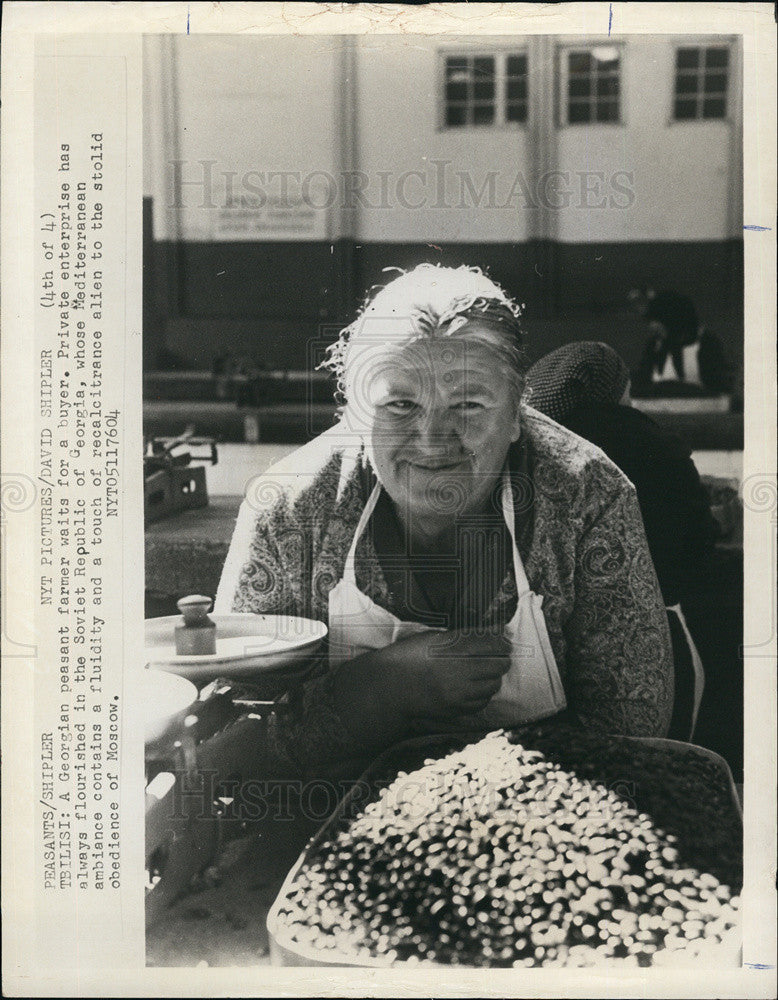 1976 Press Photo A Georgian a Present Farmer - Historic Images