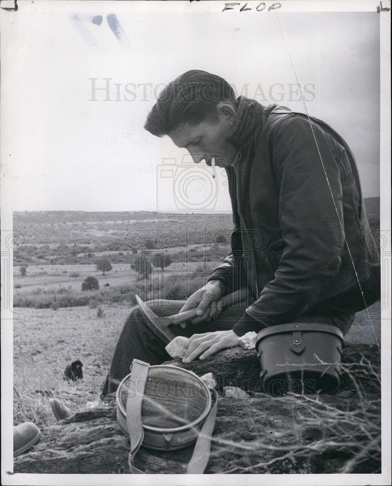 1952 Press Photo John Lugo science student at Arizona State college - Historic Images