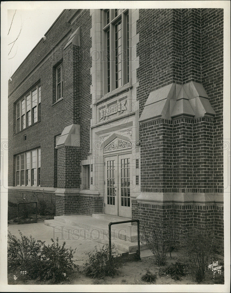 Press Photo Entrance of the Asbury School - Historic Images