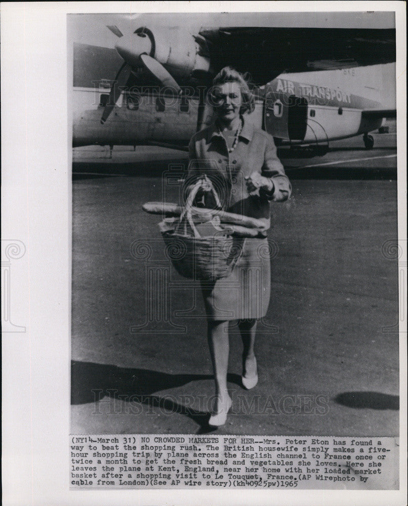 1965 Press Photo Woman in Great Britain - Historic Images