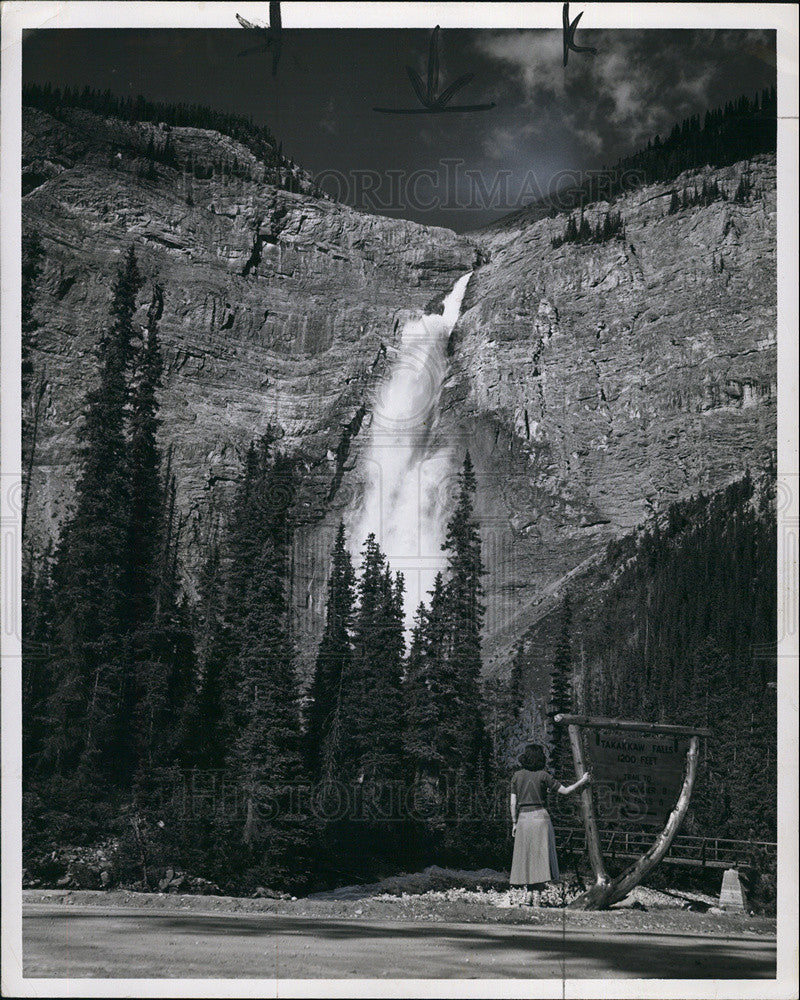 1952 Press Photo Falls Canadian Park - Historic Images