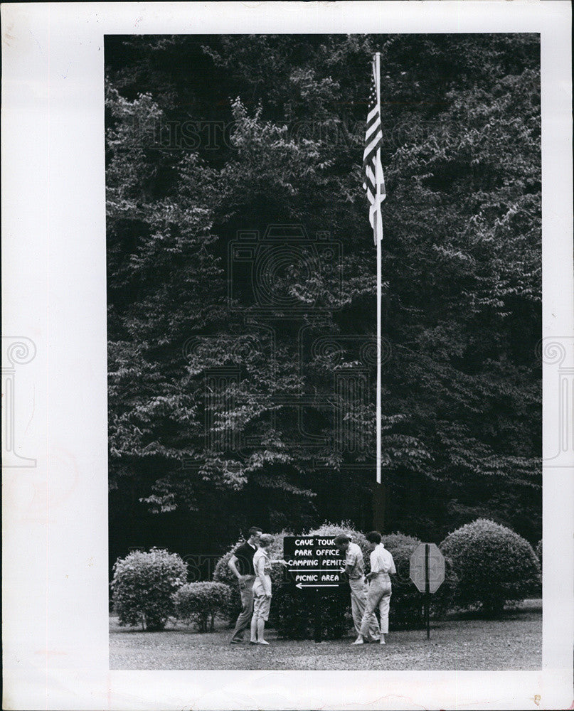 1960 Press Photo none - Historic Images