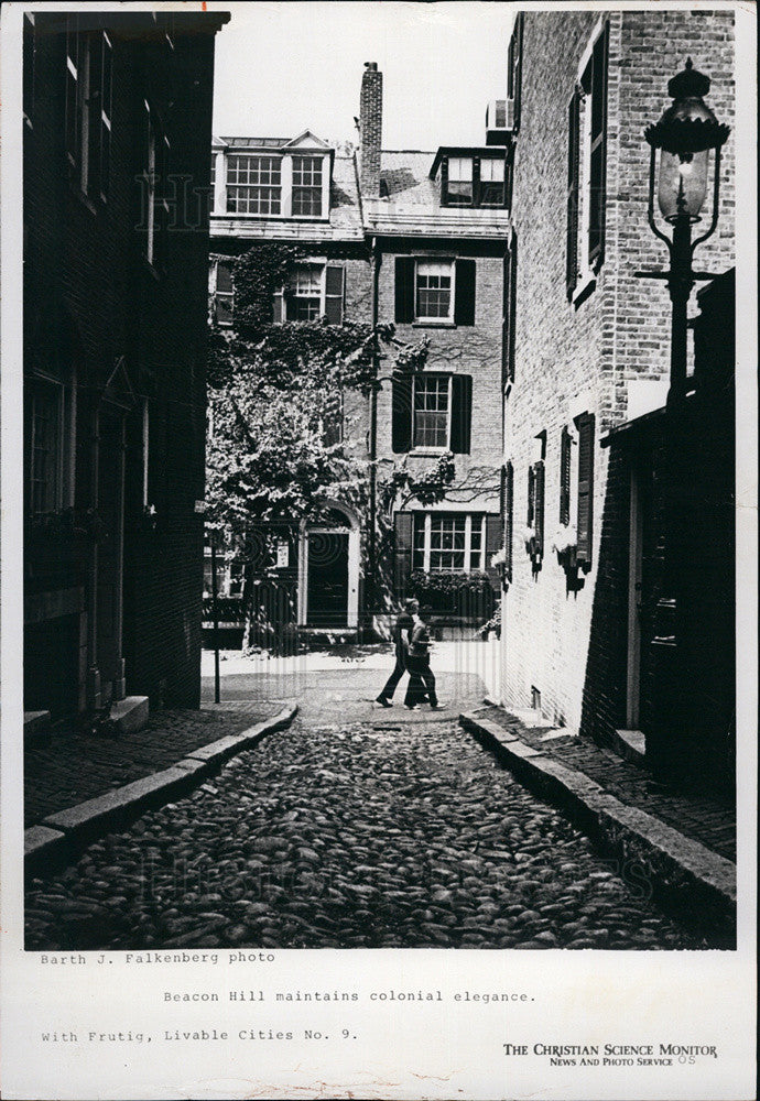 1975 Press Photo Boston&#39;s Famous Beacon Hill Colonial Elegance - Historic Images