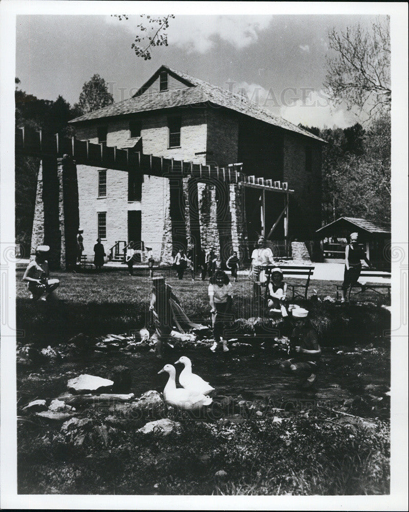 Press Photo Italian park - Historic Images