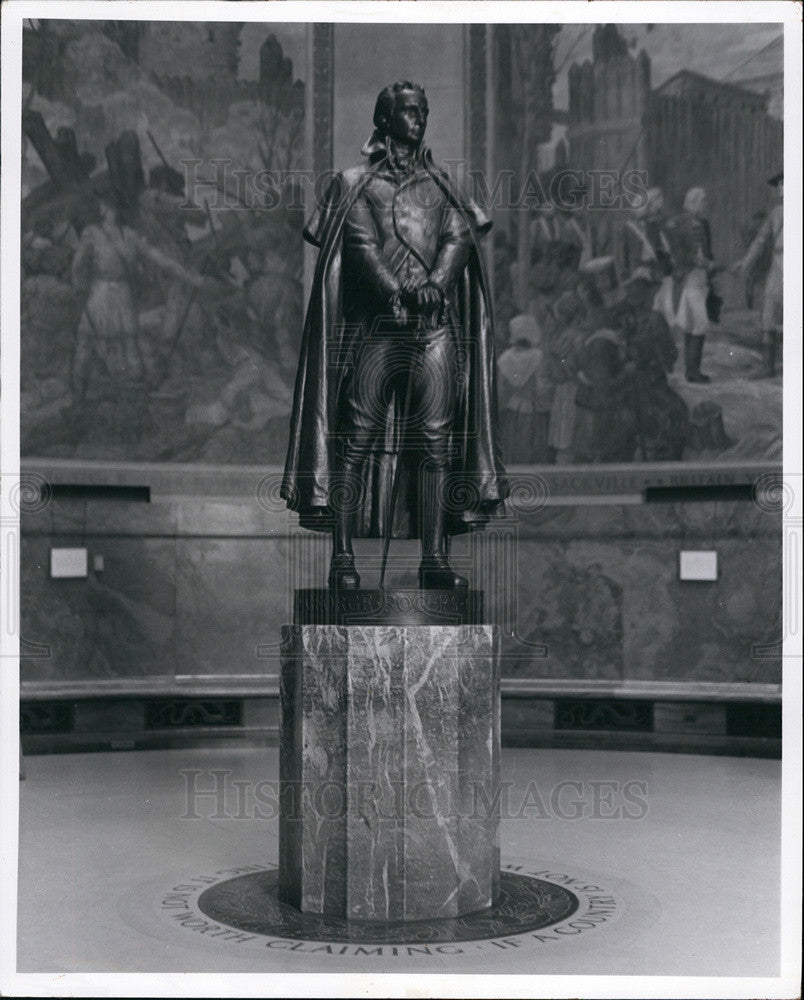 1976 Press Photo Statue of George Rogers Clark at the Vincennes Bicentennial - Historic Images