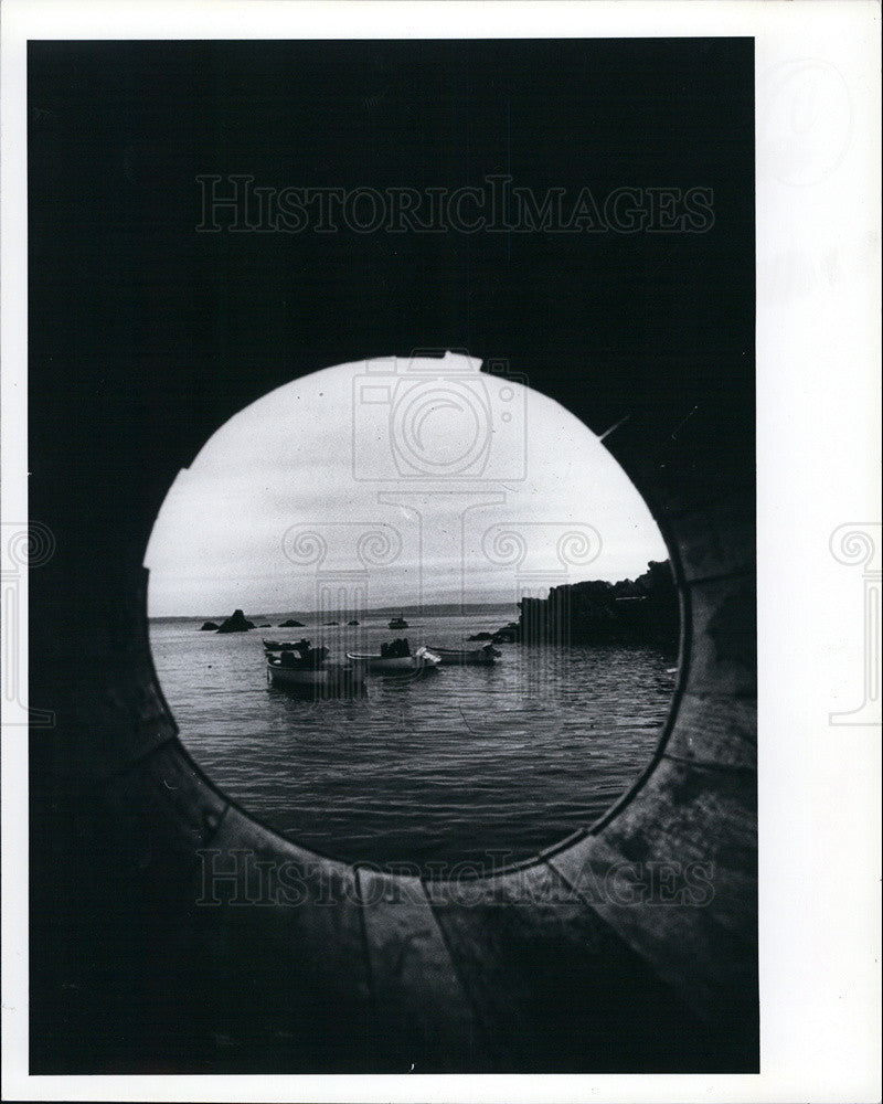 1982 Press Photo Newfoundland&#39;s rugged coastline scene - Historic Images