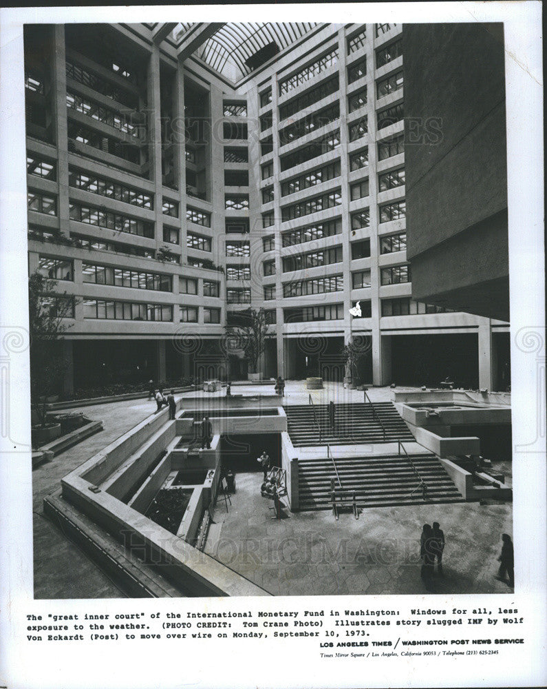 1973 Press Photo inner court IMF building Washington D.C. - Historic Images