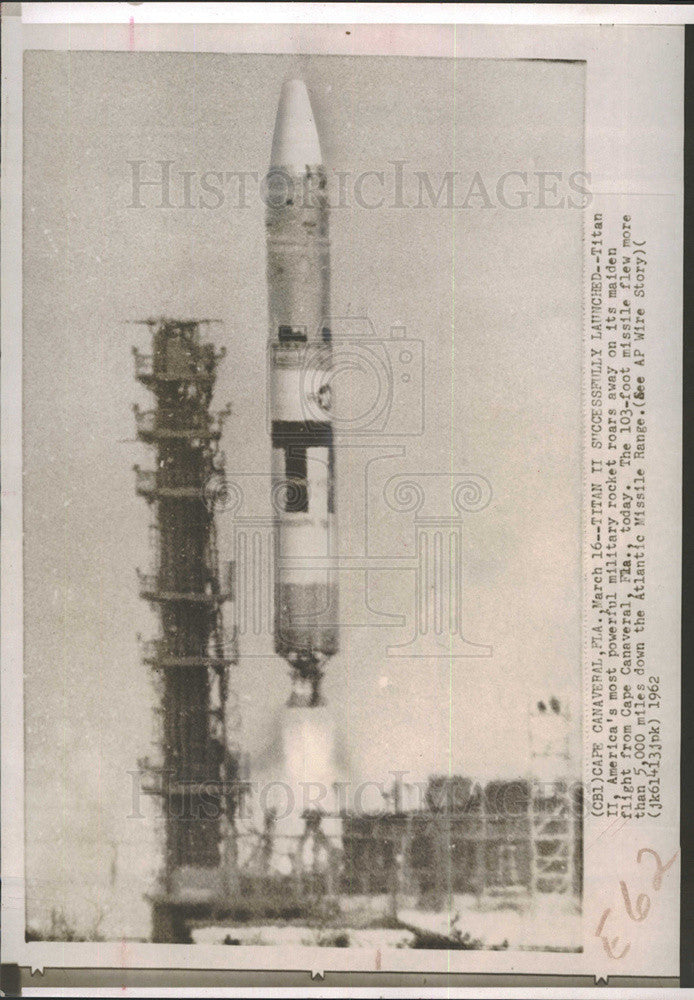 1962 Press Photo 103 foot long Titan 2 Missile Cape canaveral - Historic Images