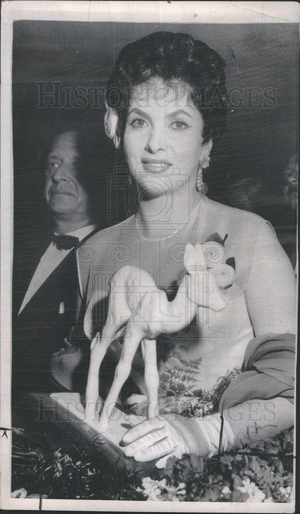 1957 Press Photo Italian Actress Gina Lollobrigida - Historic Images