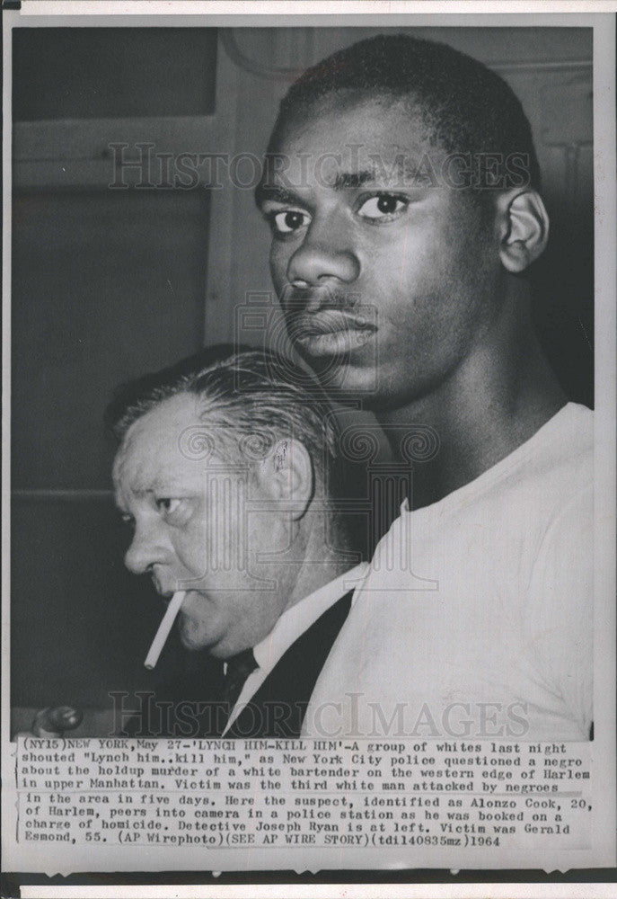 1964 Press Photo of Alonzo Cook in custody for homicide in New York - Historic Images