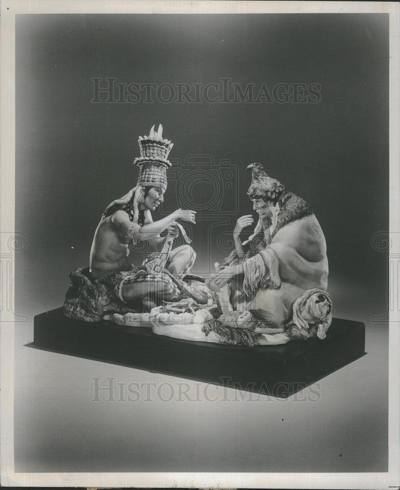 1973 Press Photo American Indian Sculpture - Historic Images