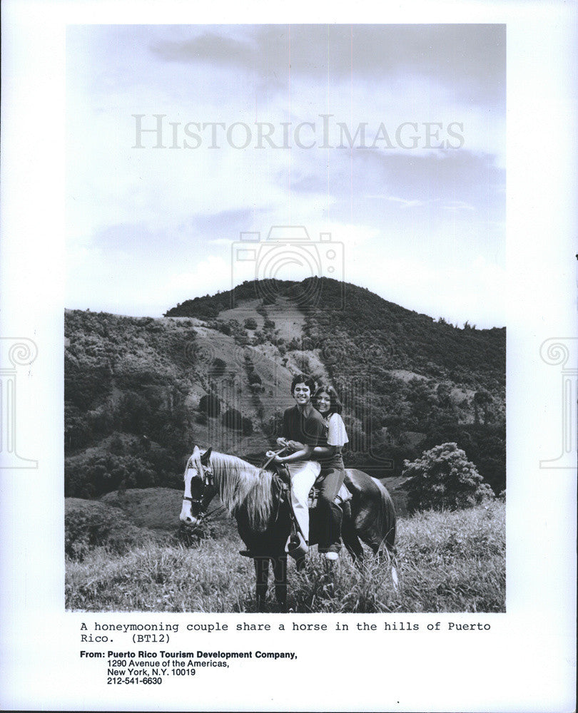 1984 Press Photo Puerto Rico Honeymoon - Historic Images