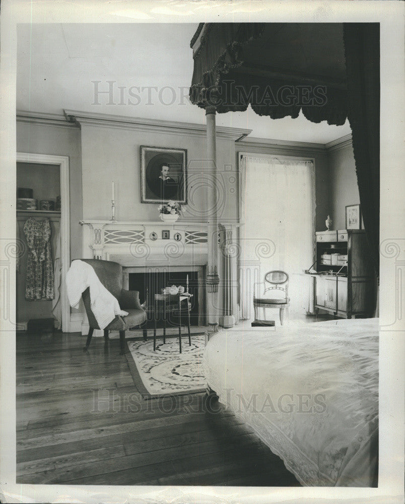 1964 Press Photo Elizabeth Dyckman Bedroom Peter Corne - Historic Images