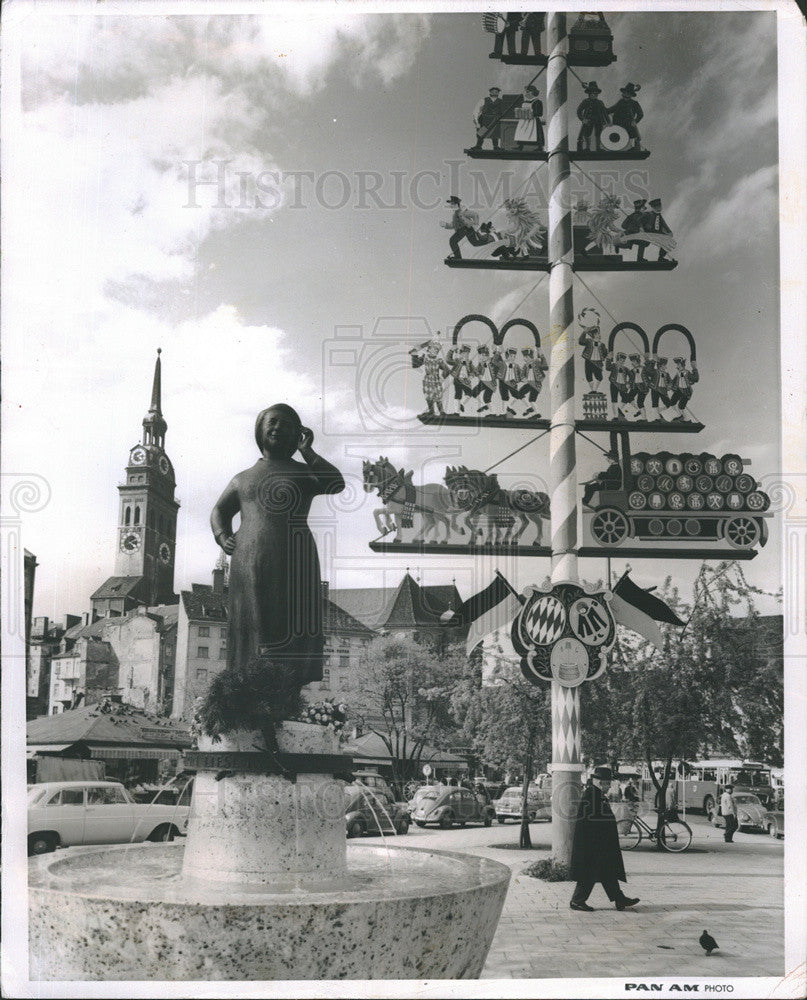 1964 Press Photo Market Square In Munich, Germany - Historic Images
