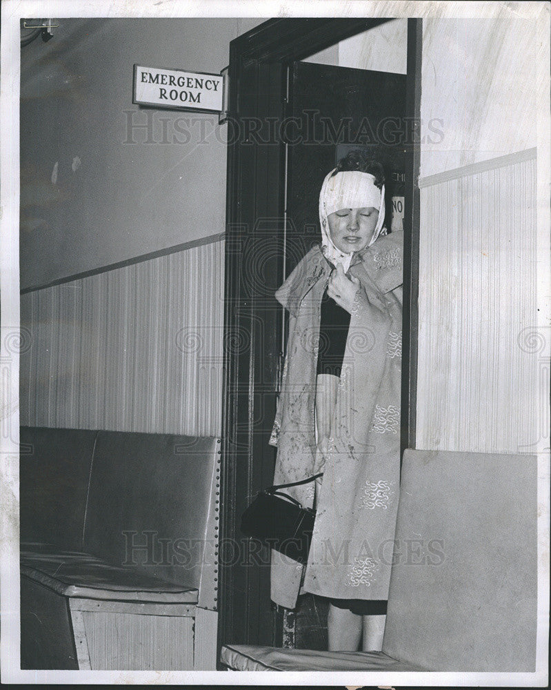 1961 Press Photo Miss McNutt released from hospital - Historic Images