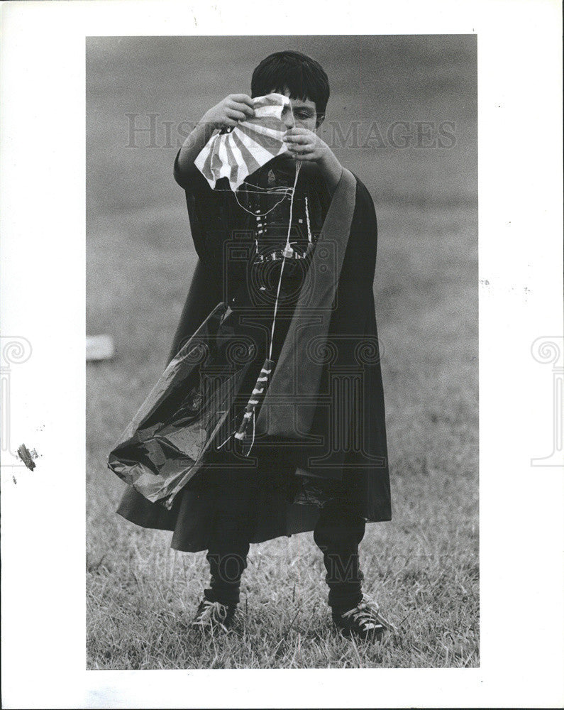 1983 Press Photo Young rocket engineer kids at Harbor County Day School - Historic Images