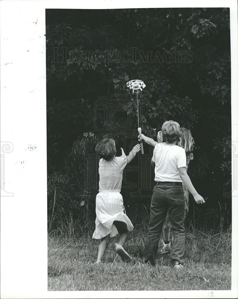 1980 Press Photo Students Skycrest Christian School Annual Rocket Launching - Historic Images