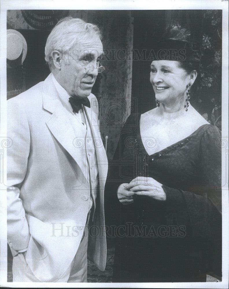 1984 Press Photo Jason Robards &amp; Colleen Dewhurst In You Can&#39;t Take It With You - Historic Images