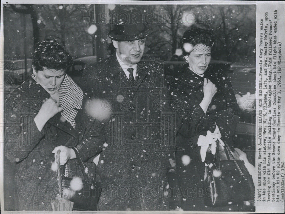 1962 Press Photo Francis Gary Powers after Leaving Senate - Historic Images