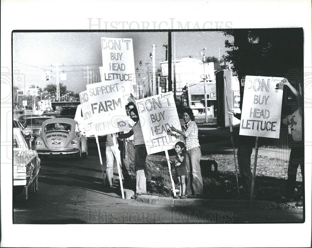 1979 Press Photo Support Farm Work - Historic Images