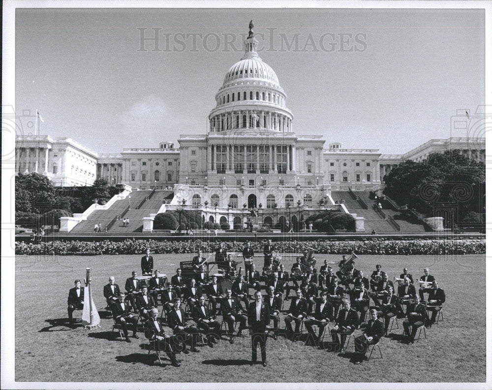 1975 Press Photo Navy concert band on the Capitol lawn - Historic Images