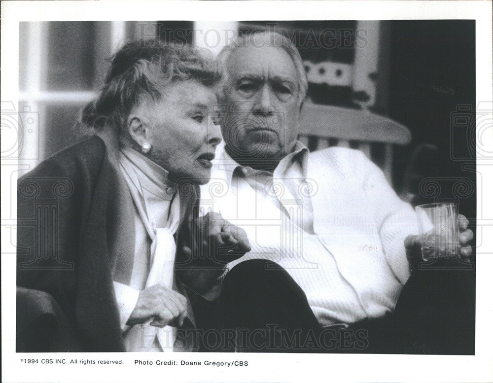 1994 Press Photo Katherine Hepburn and Anthony Quinn,actors - Historic Images