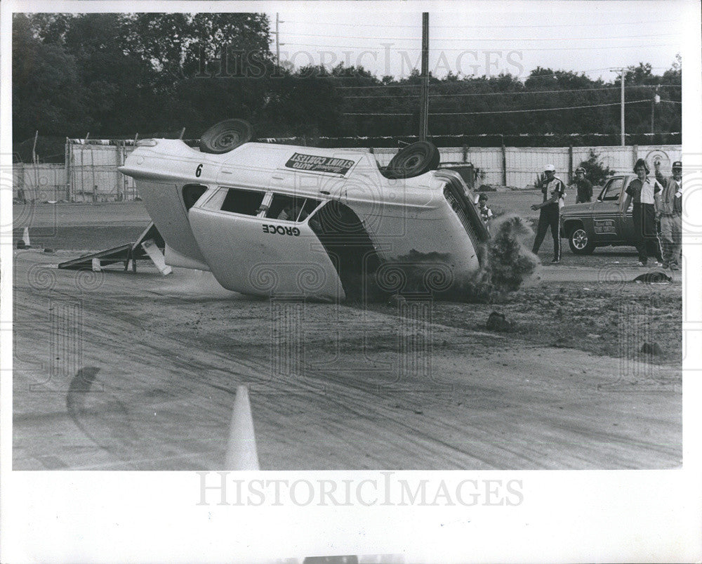 1977 Press Photo Stunt driving flip - Historic Images