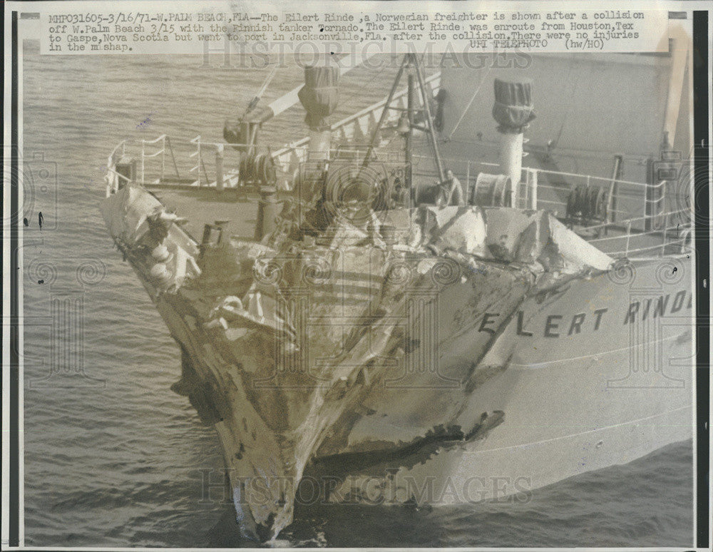 1971 Press Photo Norwegian Freighter, The Eilert Rindle,  After Collision - Historic Images