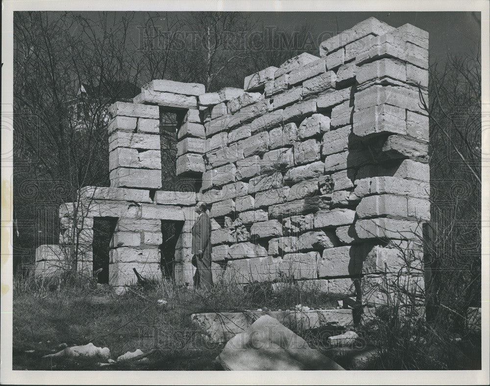 Press Photo Ruins of an old penitentiary - Historic Images