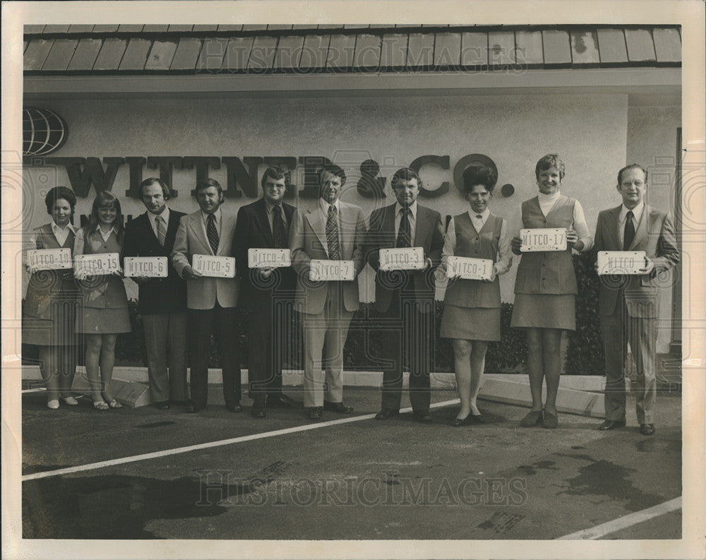 1973 Press Photo Car Tags for safe Drving - Historic Images