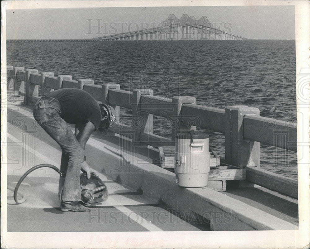 1971 Press Photo Sunshine Skyway Bridge getting repairs - Historic Images