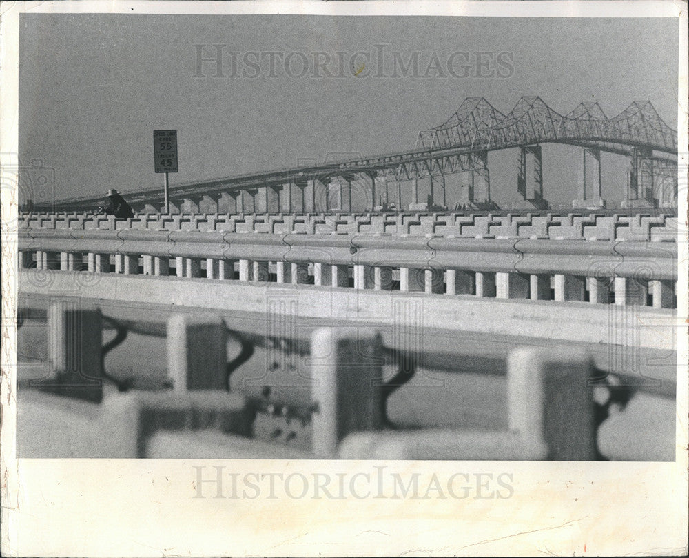 1973 Press Photo Sunshine Skyway Bridge - Historic Images