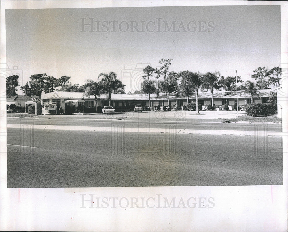 1961 Press Photo The Virginian Apartment-Motel is Sold for $90,000 - Historic Images