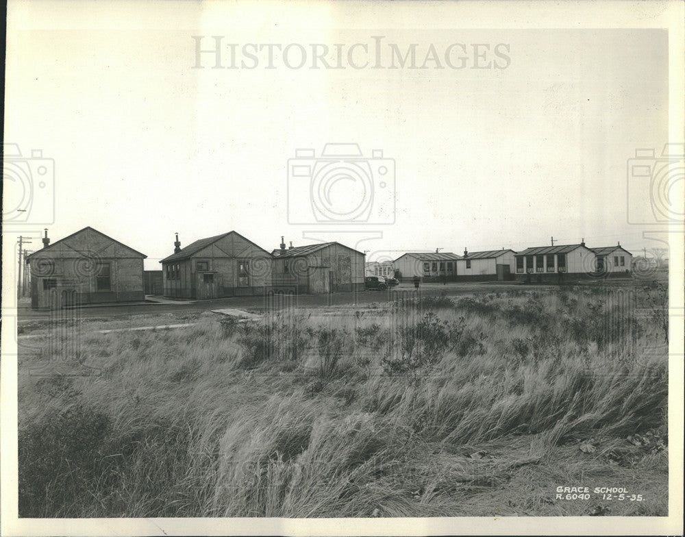 1935 Press Photo Portable Classrooms Replaced by New Grace St Elementary School - Historic Images