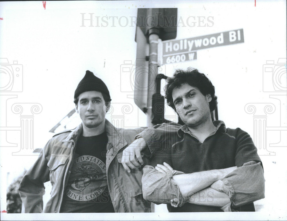 1985 Press Photo &quot;Hollywood Beat&quot; cops Jack Scalia, Jay Acovone - Historic Images