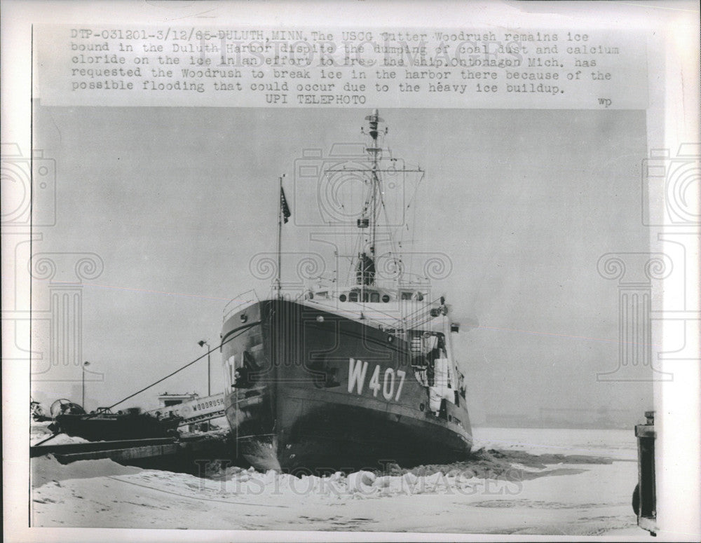 1965 Press Photo USCG Cutter Woodrush, Duluth Harbor, Ice Build Up - Historic Images