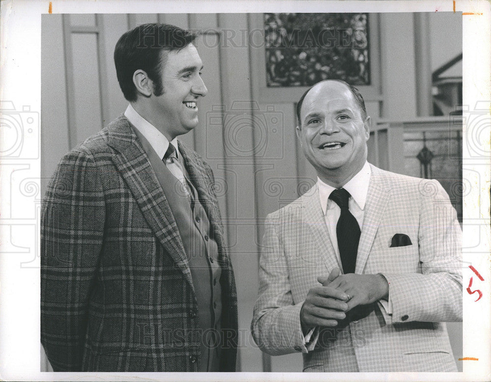 1970 Press Photo Jim Nabors &amp; Don Rickles on &quot;The Jim Nabors Hour&quot; - Historic Images