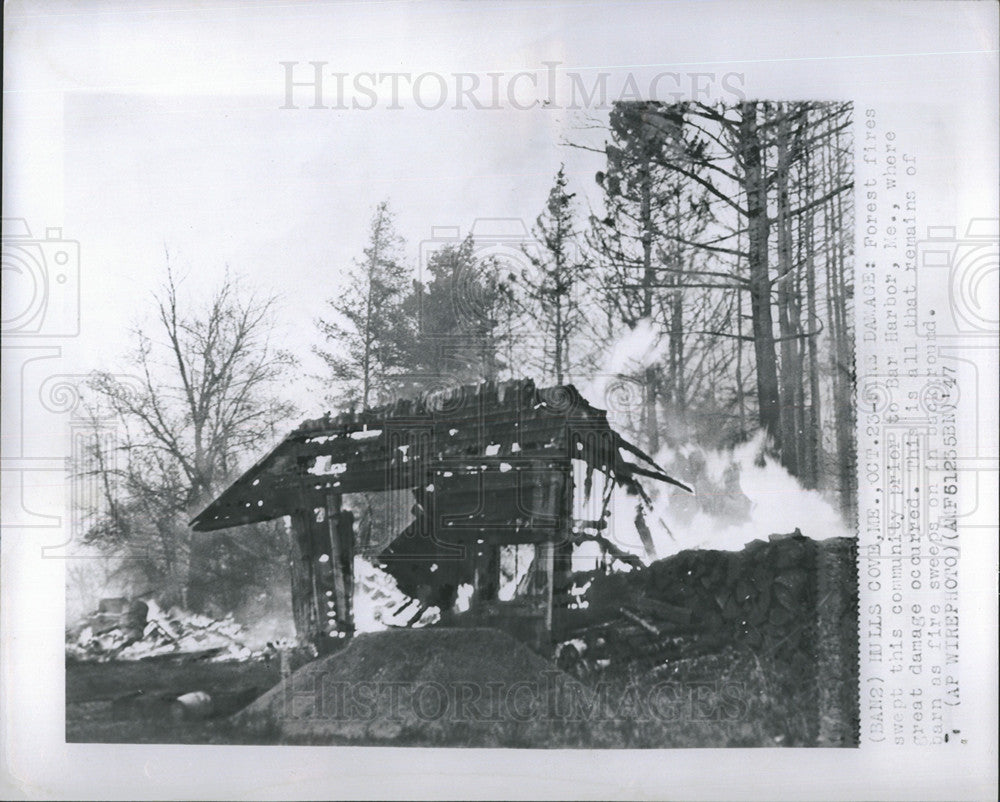 1947 Press Photo Forest fire in  Hells Cove ME, - Historic Images